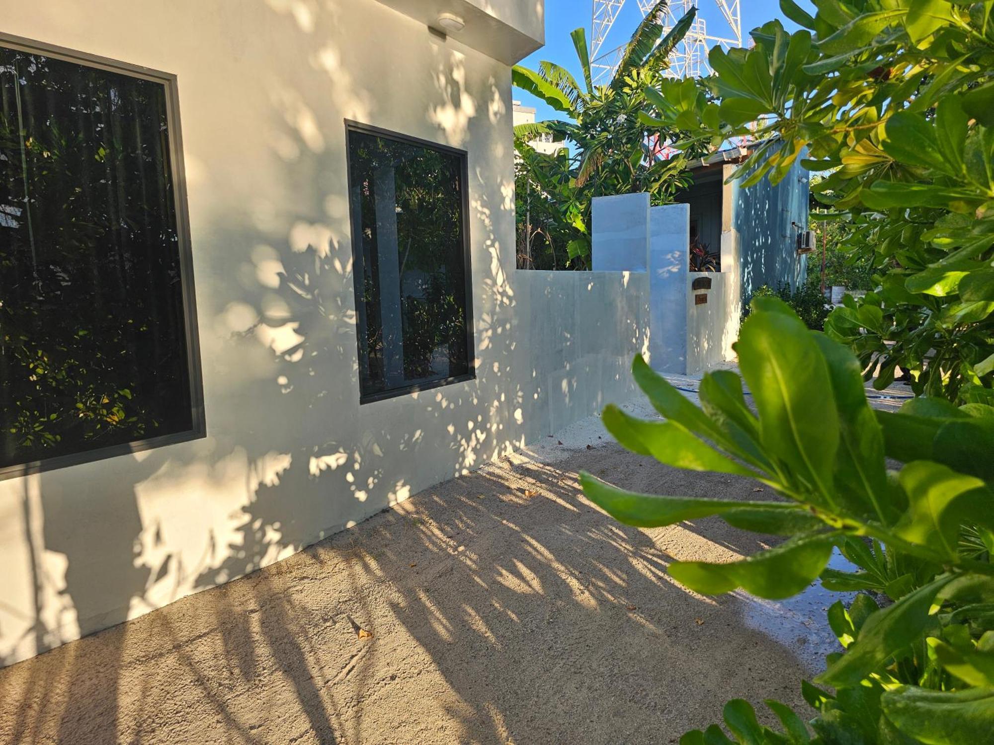 Sunset Beach View Dhangethi Luaran gambar